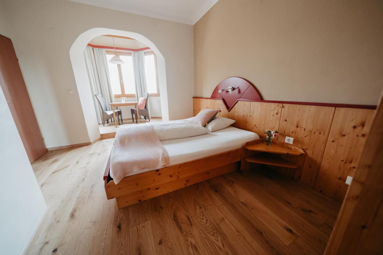 Hotel - Restaurant Soleo Krumpendorf Εξωτερικό φωτογραφία